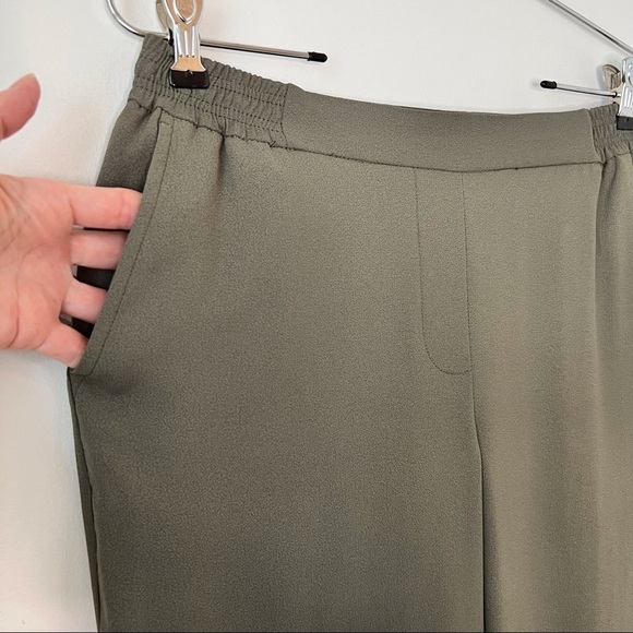 Anthropologie the Essential Pull-On Crepe Olive Green Trouser - Picture 4 of 12